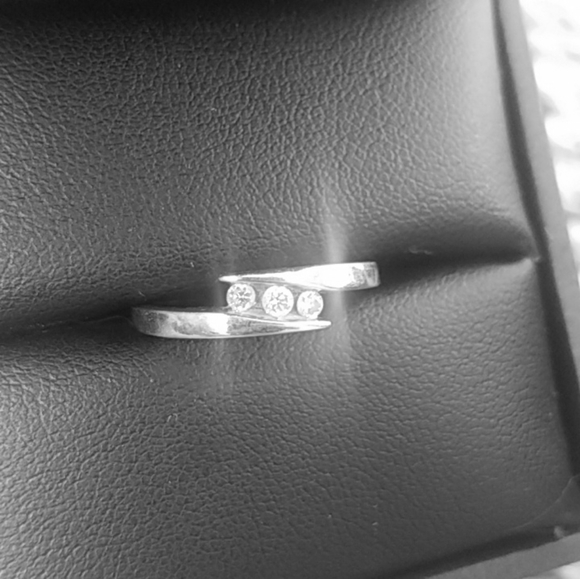 Engagement Ring - Picture 3 of 3